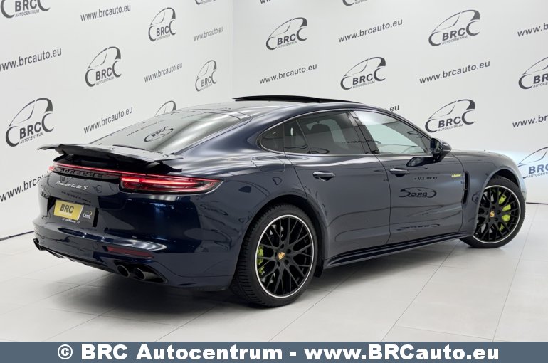 Porsche Panamera Turbo S E-HYBRID Automatas 2018