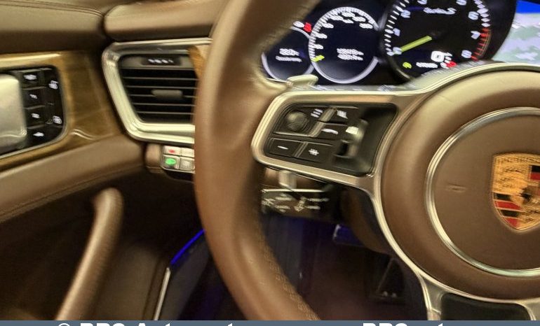 
								Porsche Panamera Turbo S E-HYBRID Automatas 2018 full									