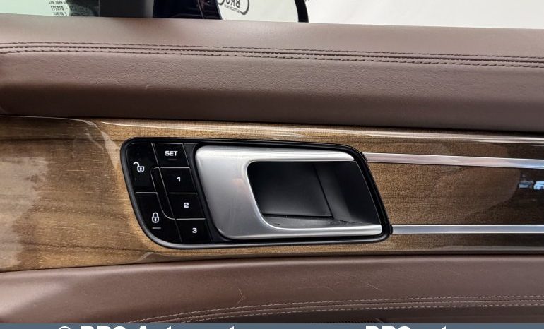 
								Porsche Panamera Turbo S E-HYBRID Automatas 2018 full									