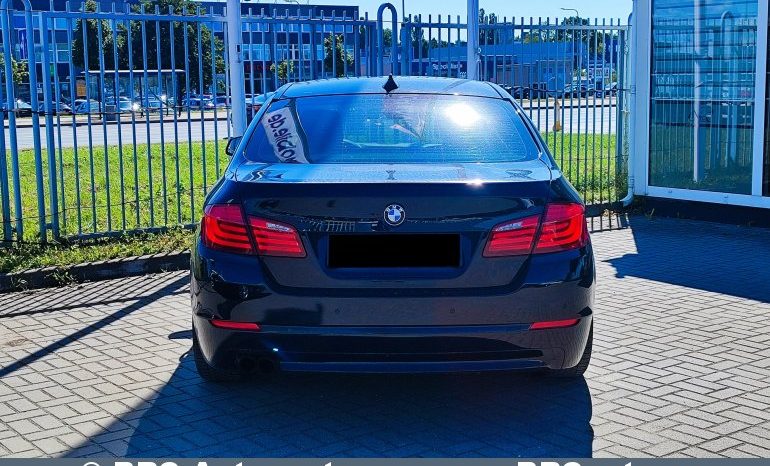 
								BMW 520 2.0d Automatas 2011 full									