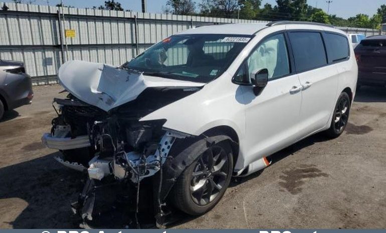 
								Chrysler Pacifica 3.6L V6 Pentastar Automatas 2023 full									