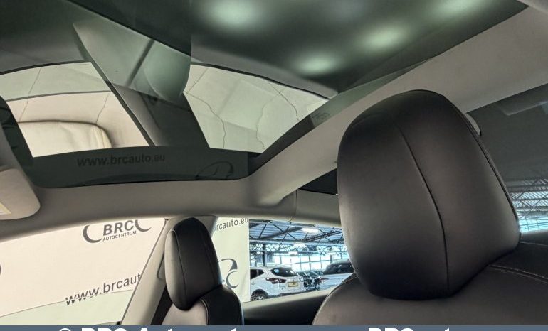 
								Tesla Model 3 Long Range Automatas 2021 full									