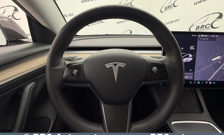 
								Tesla Model 3 Long Range Automatas 2021 full									