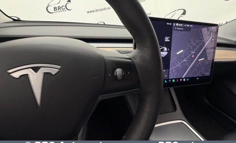 
								Tesla Model 3 Long Range Automatas 2021 full									