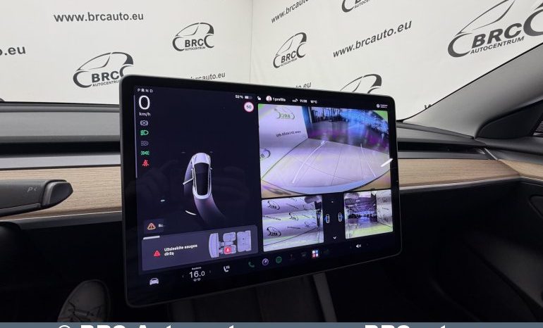 
								Tesla Model 3 Long Range Automatas 2021 full									