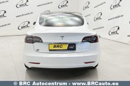 
										Tesla Model 3 Long Range Automatas 2021 full									