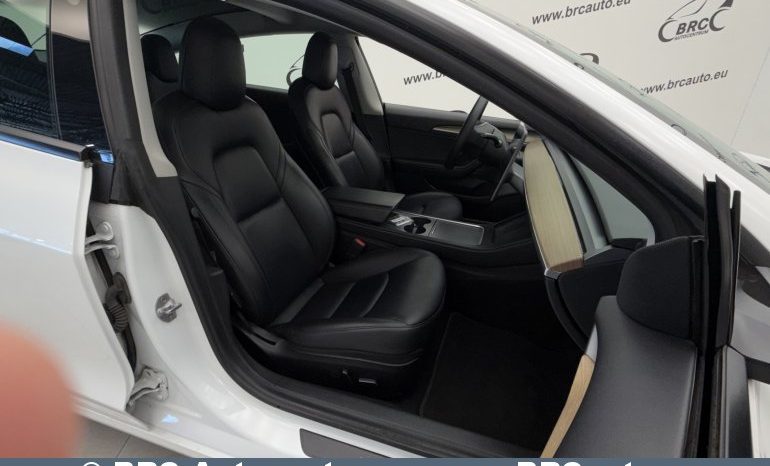 
								Tesla Model 3 Long Range Automatas 2021 full									