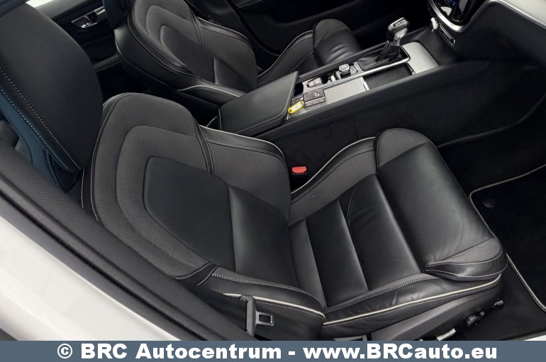 Volvo S60 2.0 T4 Automatas 2020