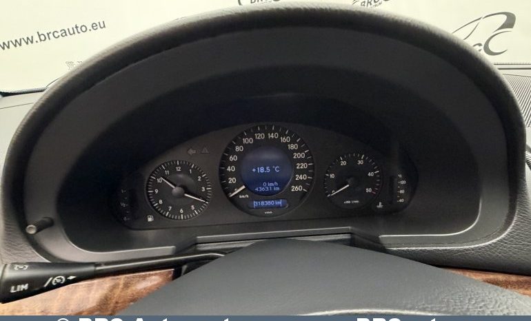 
								Mercedes-Benz E 200 CDI Automatas 2005 full									