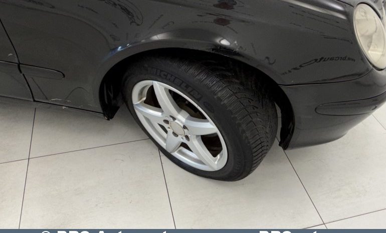 
								Mercedes-Benz E 200 CDI Automatas 2005 full									
