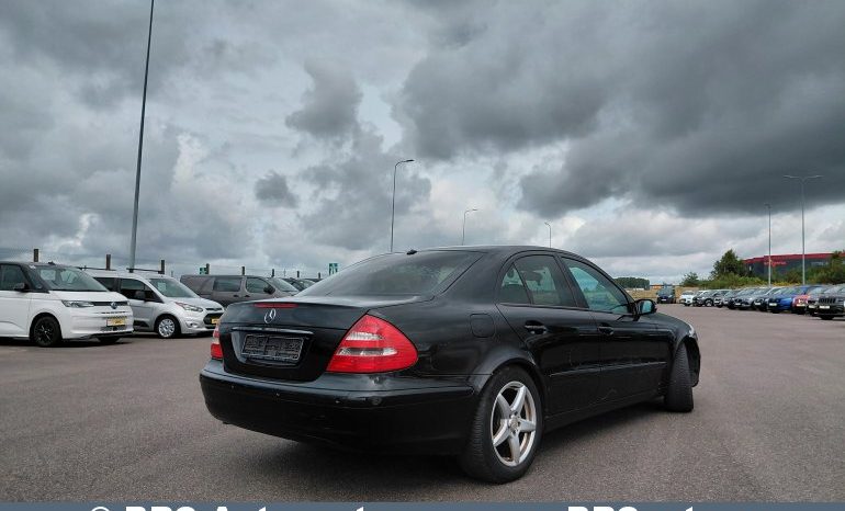 
								Mercedes-Benz E 200 CDI Automatas 2005 full									