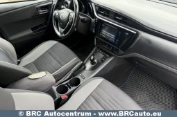 
										Toyota Auris Touring Sports 1.8 Hybrid Selection Automatas LPG 2018 full									