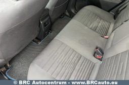 
										Toyota Auris Touring Sports 1.8 Hybrid Selection Automatas LPG 2018 full									