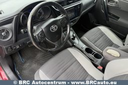 
										Toyota Auris Touring Sports 1.8 Hybrid Selection Automatas LPG 2018 full									