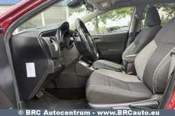 
										Toyota Auris Touring Sports 1.8 Hybrid Selection Automatas LPG 2018 full									