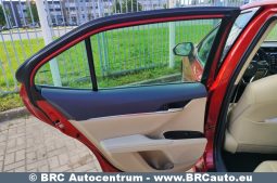 
										Toyota Camry 2.5 Hybrid Automatas 2019 full									