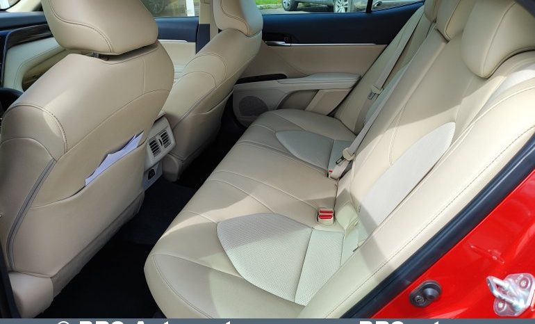 
								Toyota Camry 2.5 Hybrid Automatas 2019 full									