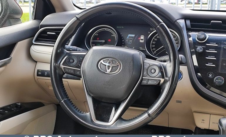 
								Toyota Camry 2.5 Hybrid Automatas 2019 full									