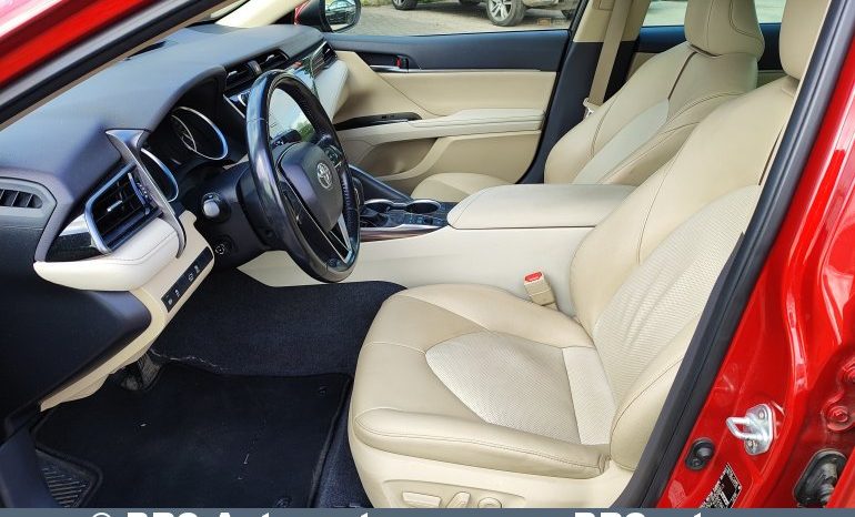 
								Toyota Camry 2.5 Hybrid Automatas 2019 full									