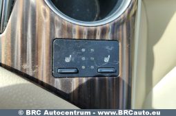 
										Toyota Camry 2.5 Hybrid Automatas 2019 full									