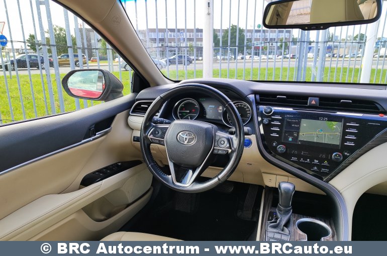 Toyota Camry 2.5 Hybrid Automatas 2019