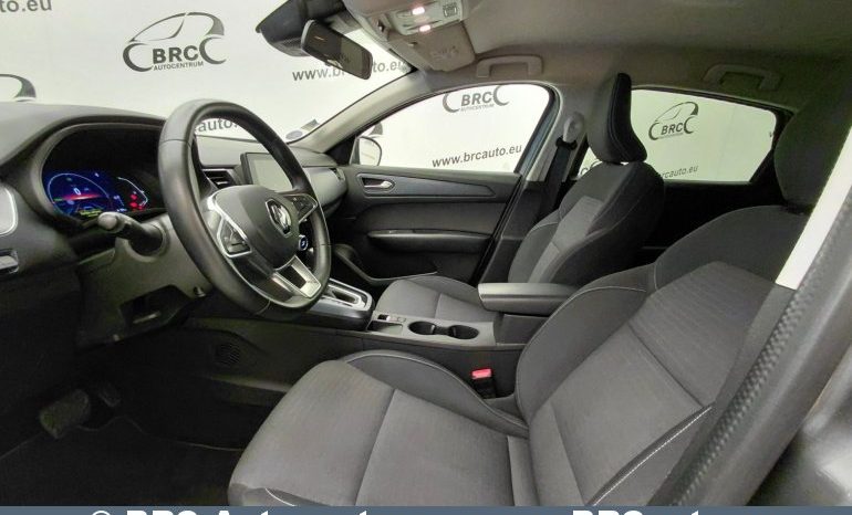 
								Renault Arkana 1.6 E-Tech/Megane Conques Automatas 2021 full									