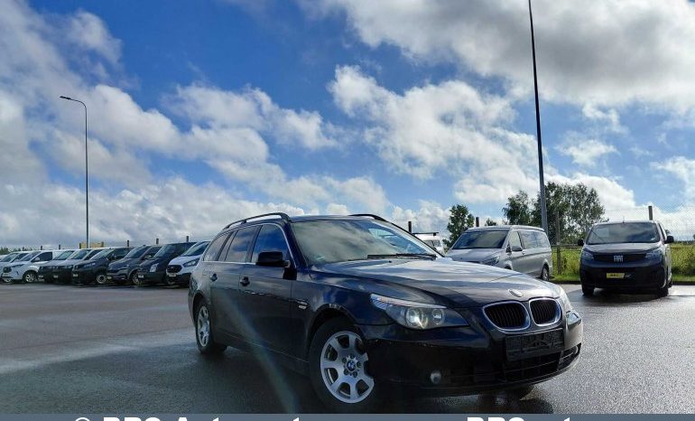 
								BMW 530 d Touring Automatas 2004 full									