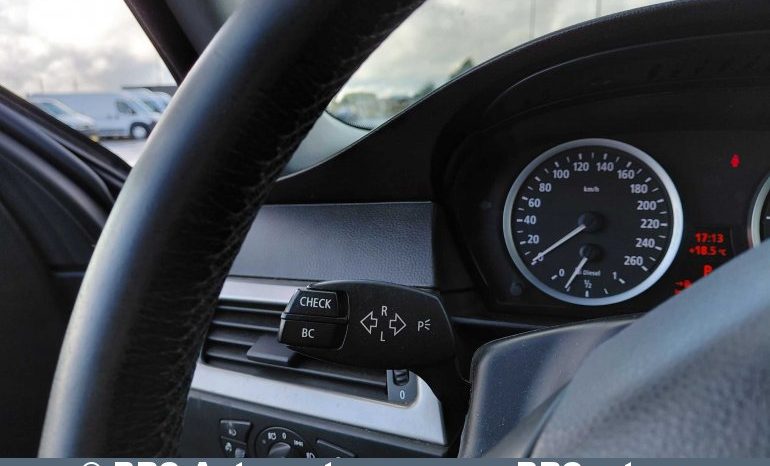 
								BMW 530 d Touring Automatas 2004 full									