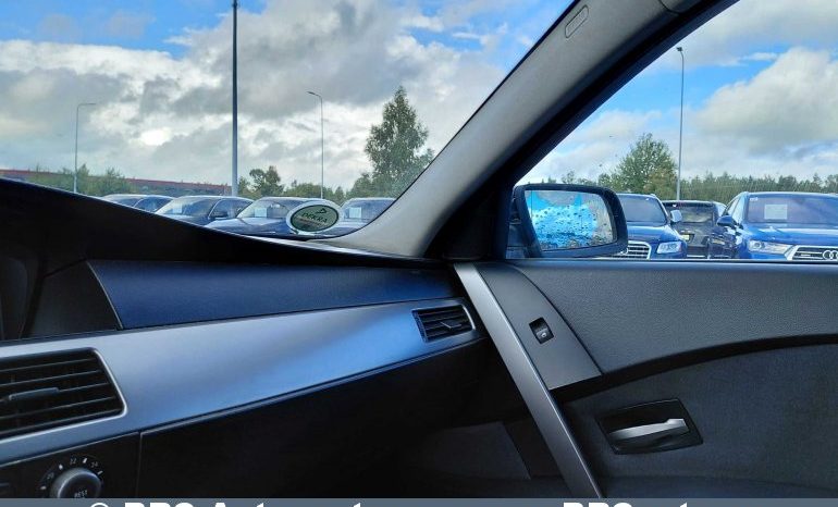 
								BMW 530 d Touring Automatas 2004 full									