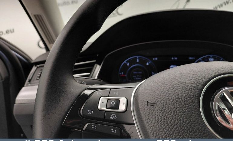 
								Volkswagen Passat Alltrack 2.0 TDI 4Motion Automatas 2015 full									