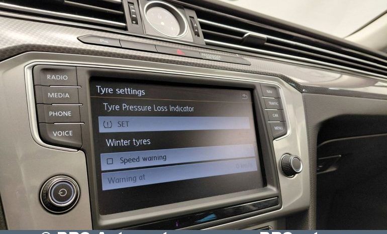 
								Volkswagen Passat Alltrack 2.0 TDI 4Motion Automatas 2015 full									