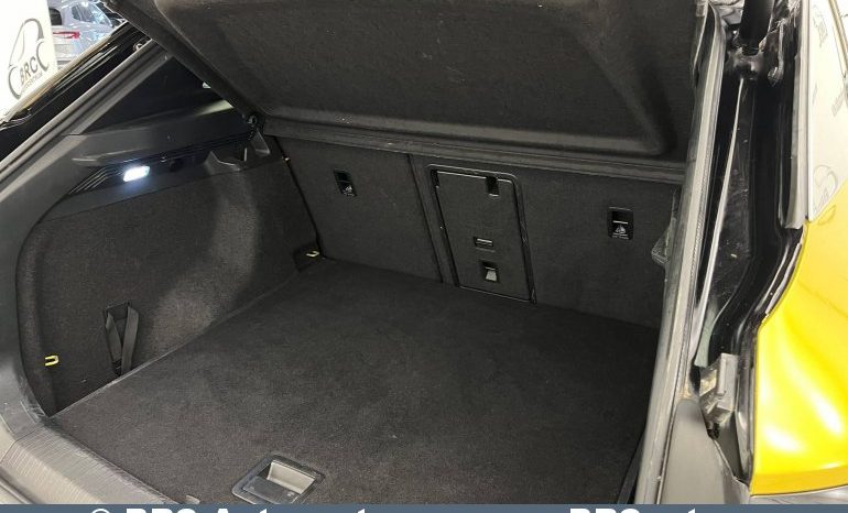 
								Volkswagen ID.4 1ST Pro 150kW 2021 full									