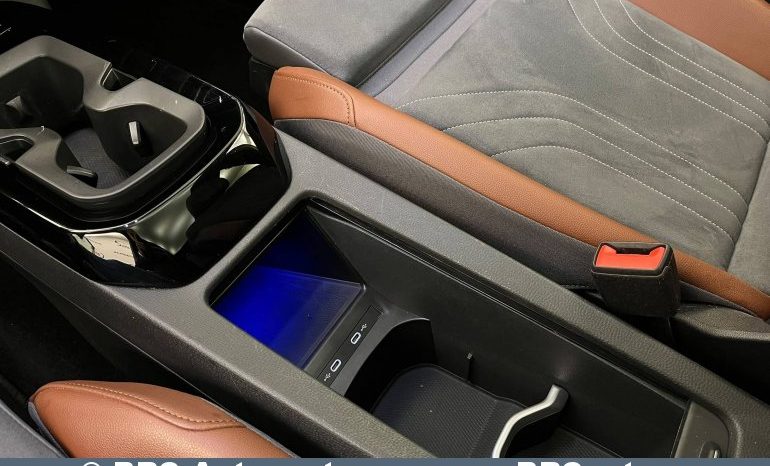 
								Volkswagen ID.4 1ST Pro 150kW 2021 full									