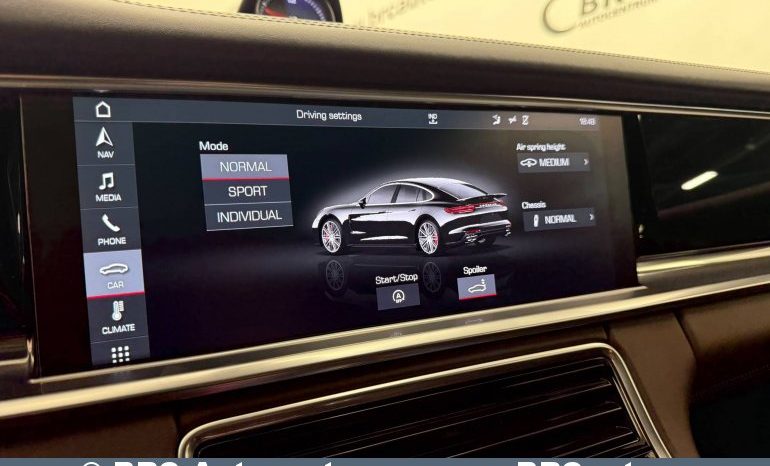 
								Porsche Panamera Turbo Automatas 2018 full									