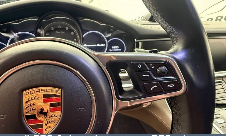 
								Porsche Panamera Turbo Automatas 2018 full									