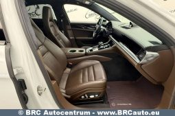 
										Porsche Panamera Turbo Automatas 2018 full									