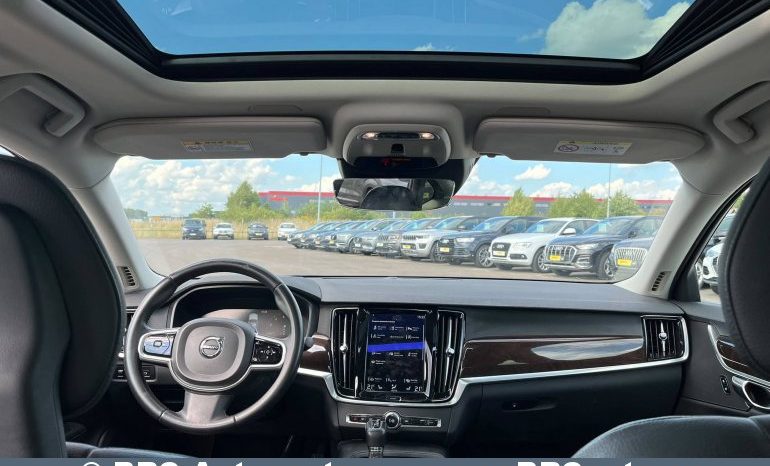 
								Volvo S90 T5 Momentum Luxury 2017 full									