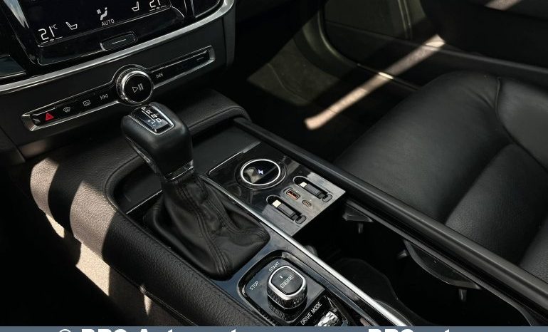 
								Volvo S90 T5 Momentum Luxury 2017 full									