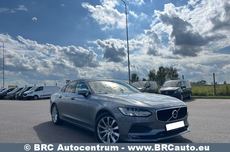 Volvo S90 T5 Momentum Luxury 2017