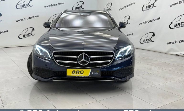 
								Mercedes-Benz E 300 2.0 DE Automatas 2019 full									