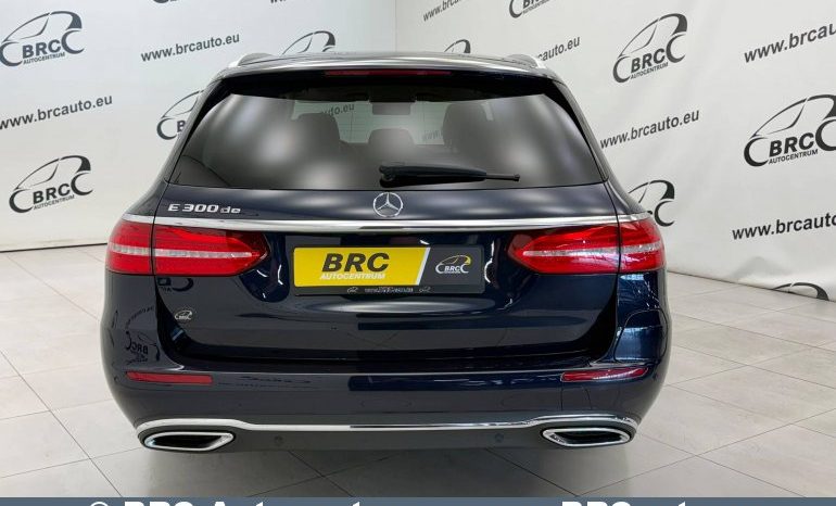 
								Mercedes-Benz E 300 2.0 DE Automatas 2019 full									
