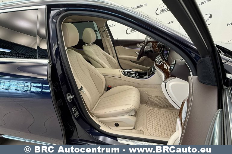 Mercedes-Benz E 300 2.0 DE Automatas 2019