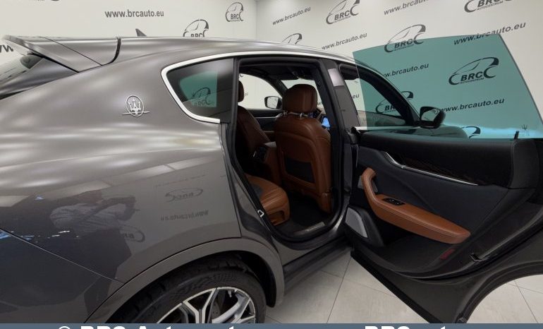 
								Maserati Levante 3.0 Q4 Automatas 2019 full									