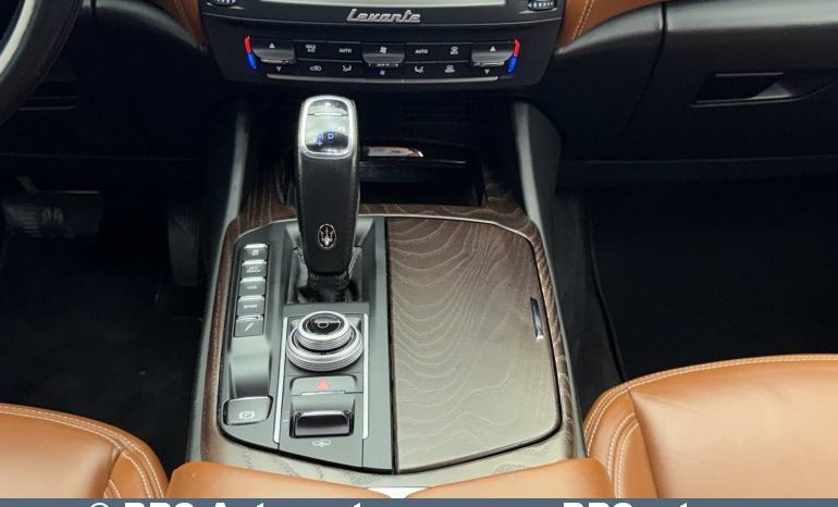 
								Maserati Levante 3.0 Q4 Automatas 2019 full									