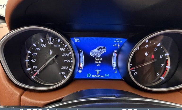 
								Maserati Levante 3.0 Q4 Automatas 2019 full									