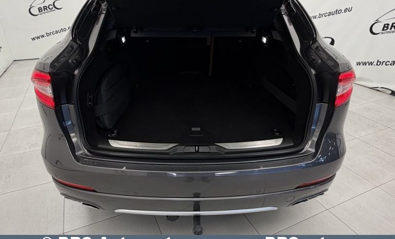 
								Maserati Levante 3.0 Q4 Automatas 2019 full									