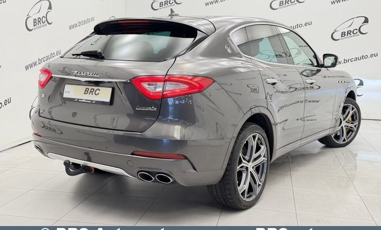 
								Maserati Levante 3.0 Q4 Automatas 2019 full									