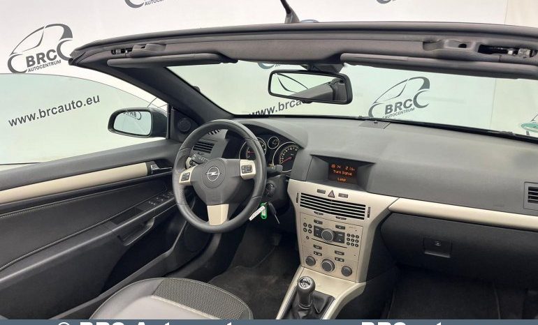 
								Opel Astra 1.8 TwinTop 2007 full									