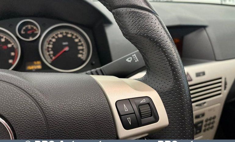 
								Opel Astra 1.8 TwinTop 2007 full									