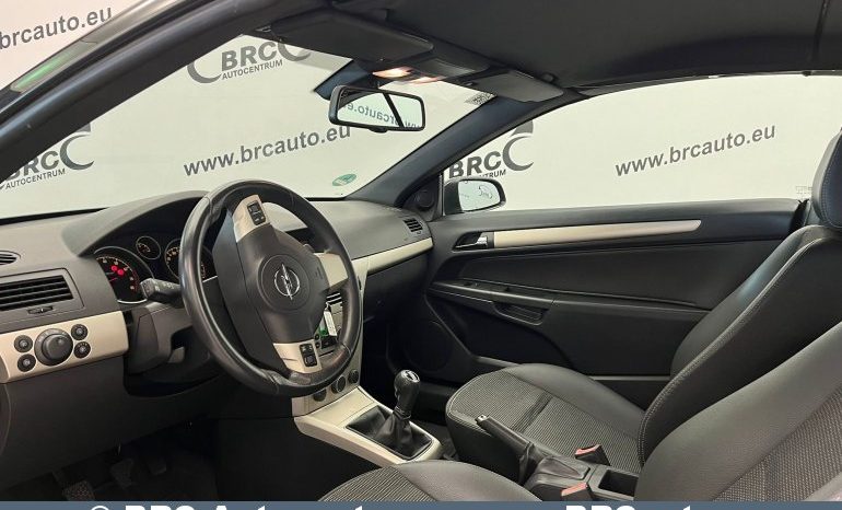 
								Opel Astra 1.8 TwinTop 2007 full									